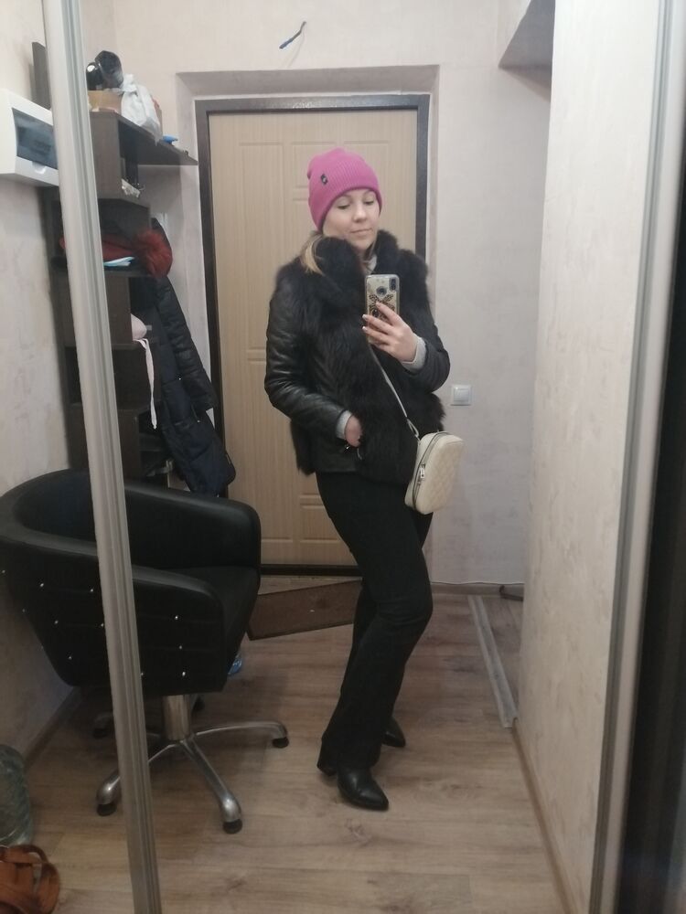  44081636  , 35 ,    