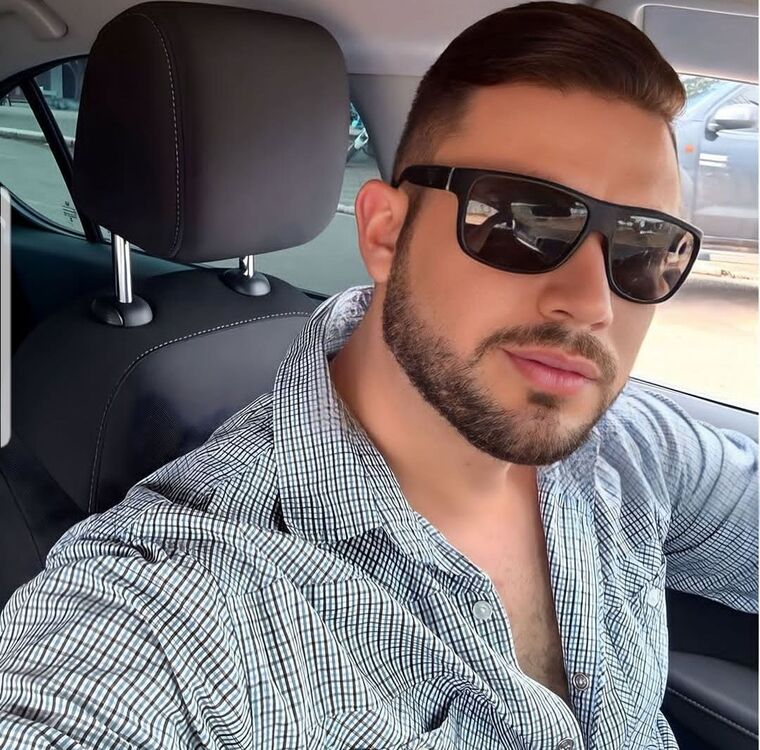  ,   Maxim, 41 ,   ,   