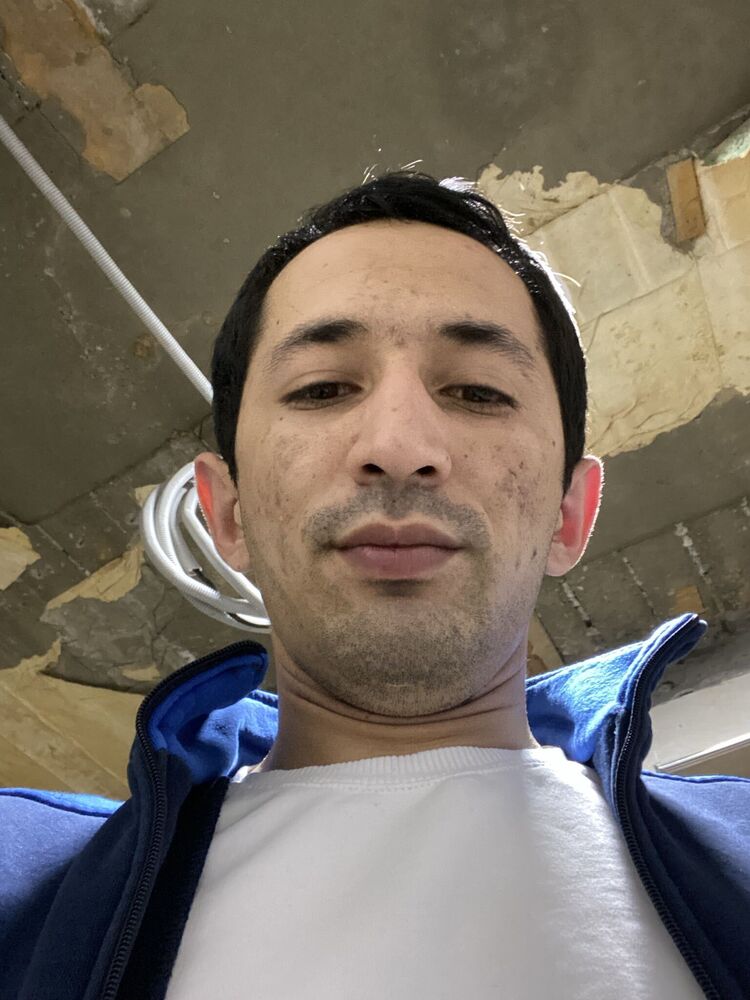  48455006  Abdumavlon, 31 ,    