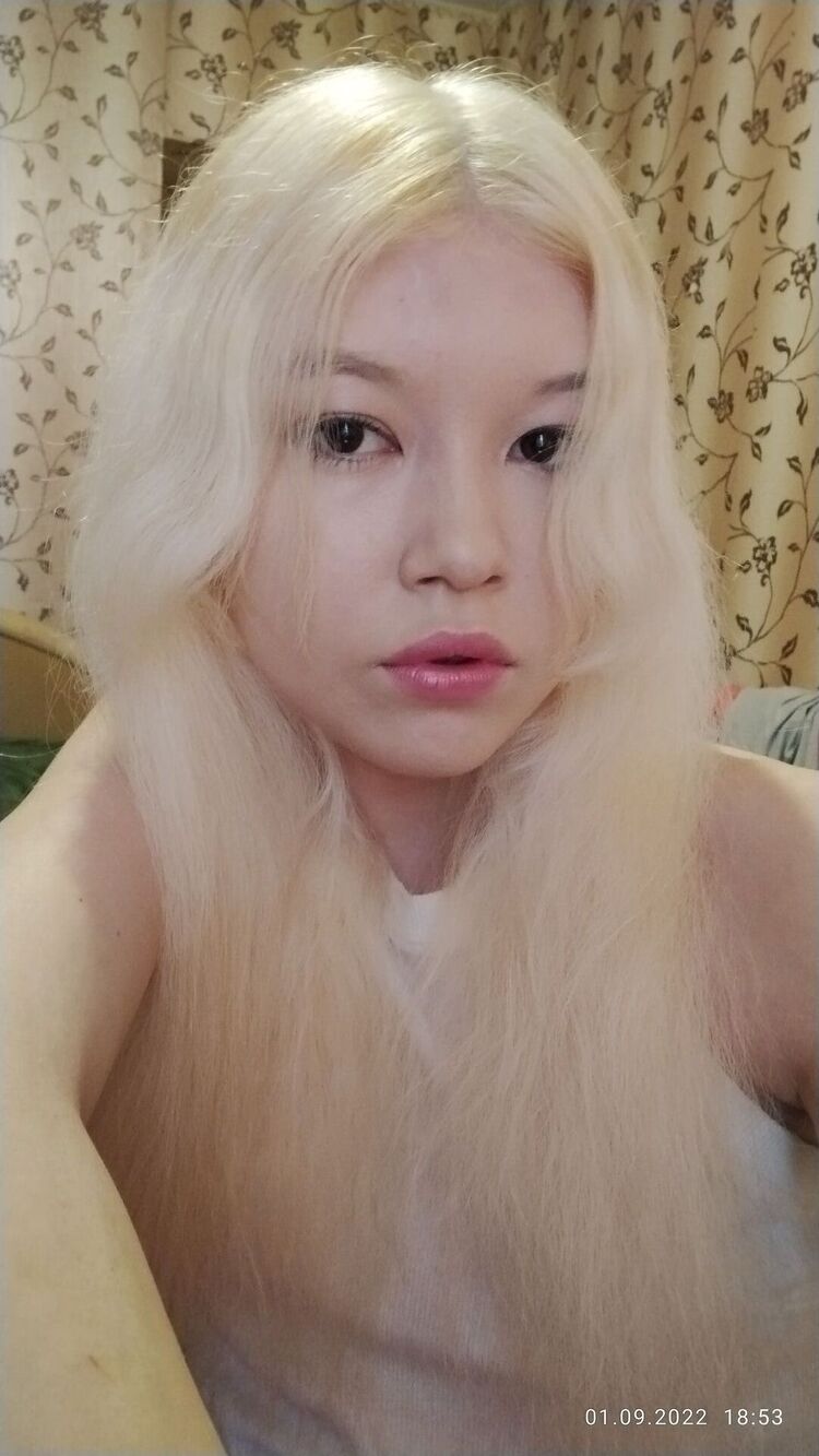  30239696  Oksana, 21 ,     