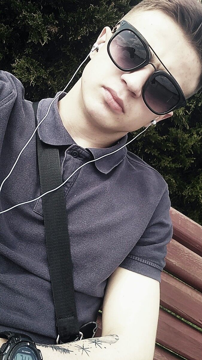  12129086  Rostik, 27 ,    