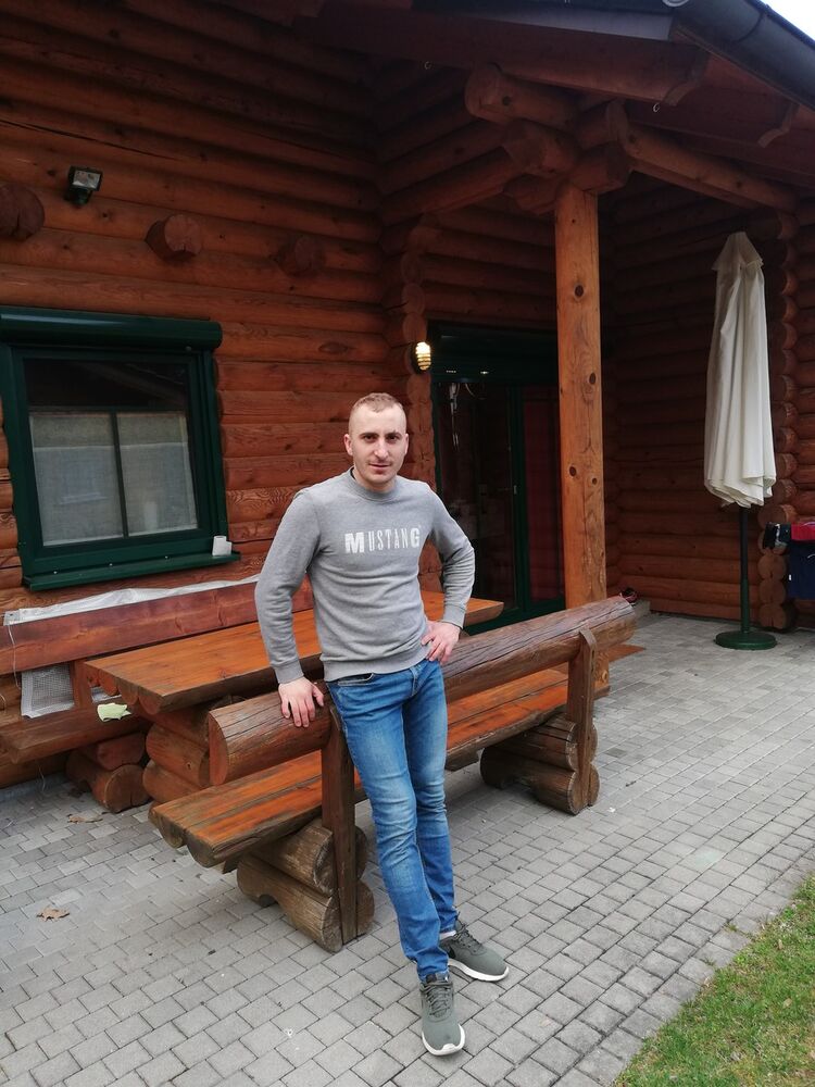  ,   Nicolae, 31 ,   ,   , c 