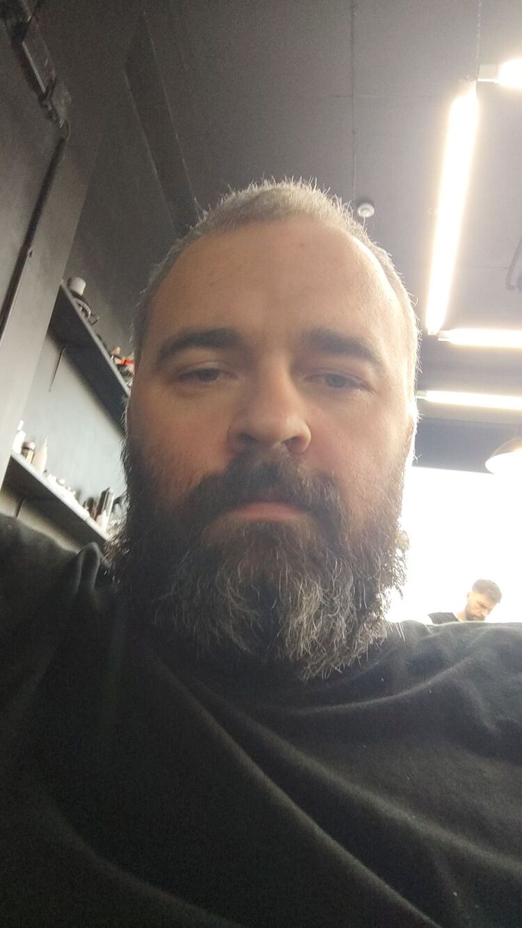  49694316  TaHKucT, 39 ,    -