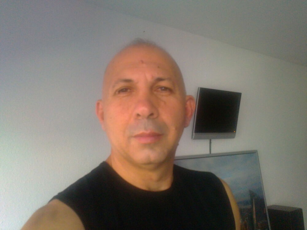 ���������� Mannheim, ���� ������� Jean renato, 54 ����, ������������ 