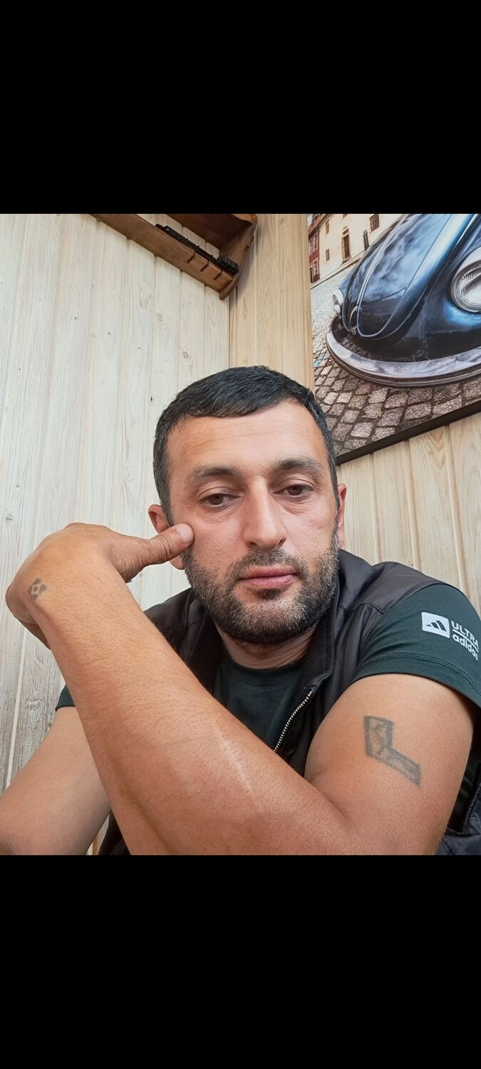  41319396  , 42 ,    
