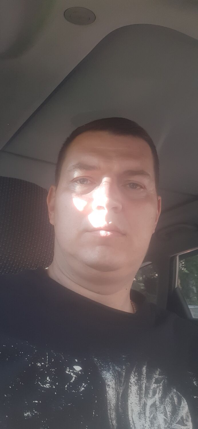  28428316  , 41 ,    