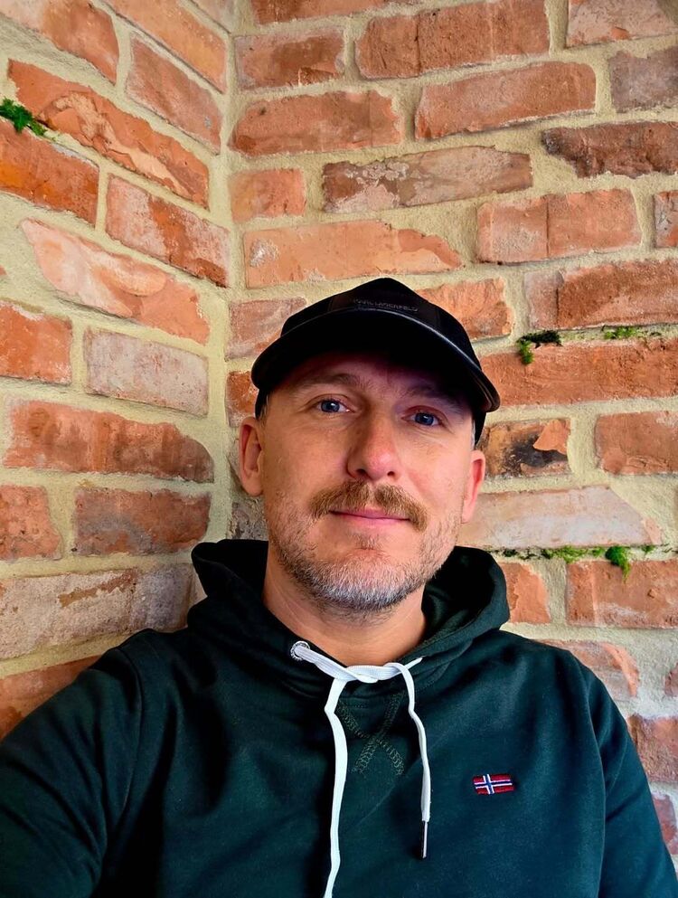 ���� 56037296 ������� ����, 42 ����, ���� ���������� � �����-��������