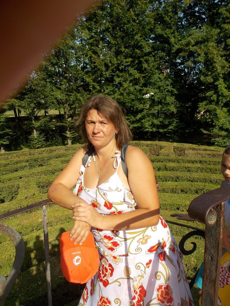  ,   Inna, 45 ,  