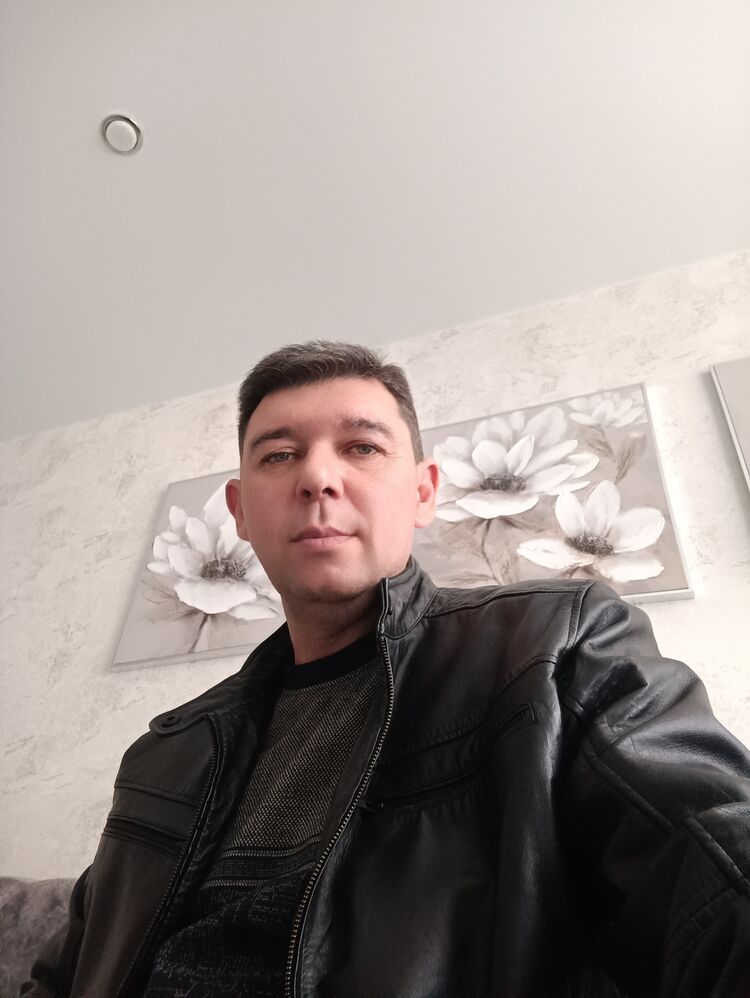  49606226  , 45 ,    