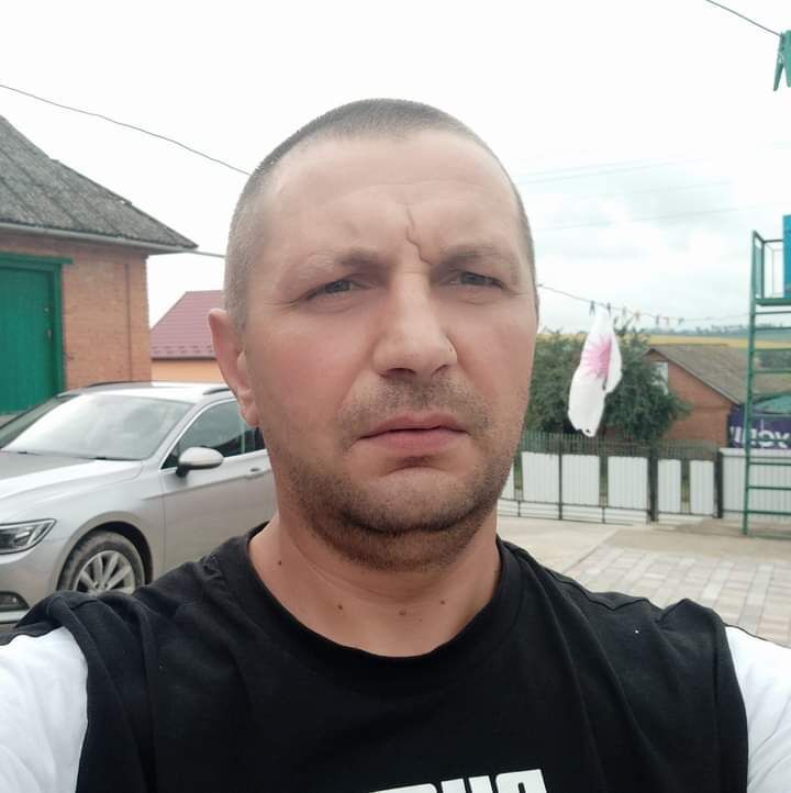  28527596  , 44 ,    