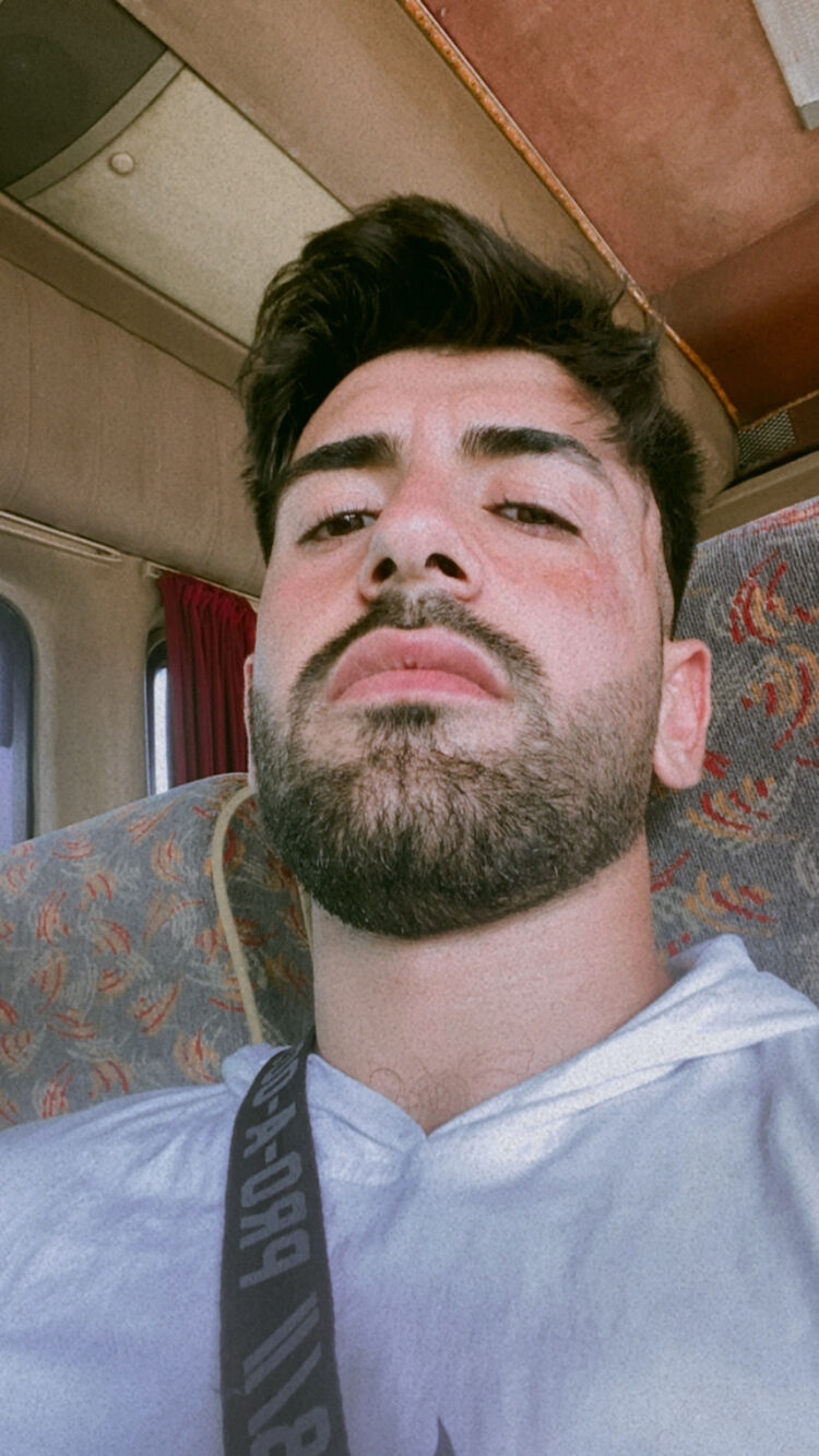  ,   Mustafa, 24 ,   ,   