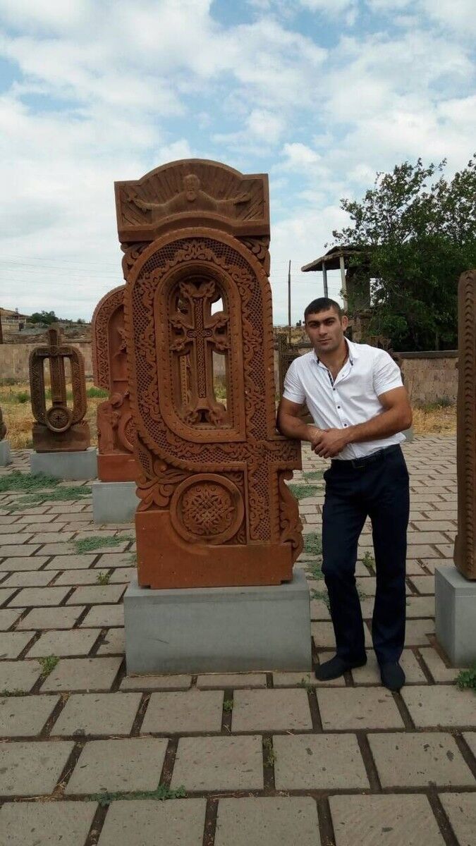  ,   Gev, 34 ,   