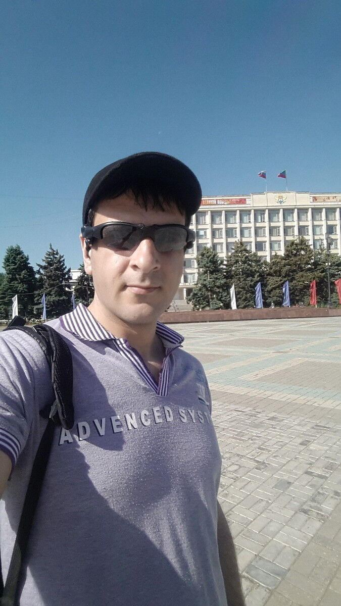  12701176  Gamidik, 38 ,    