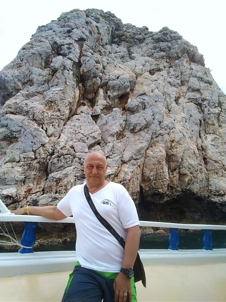  28458676  , 63 ,    -