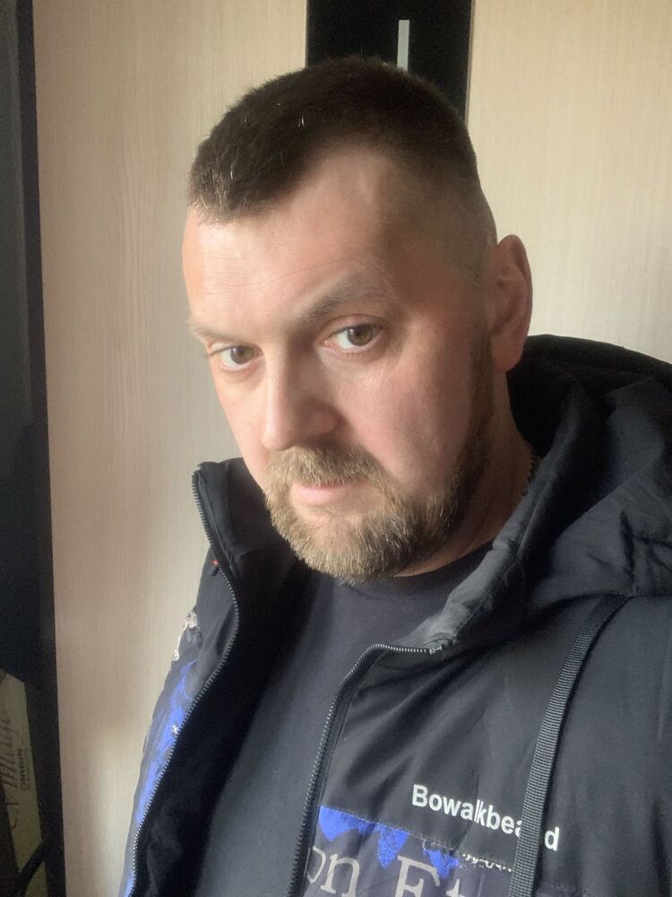  42634606  Igor, 41 ,    