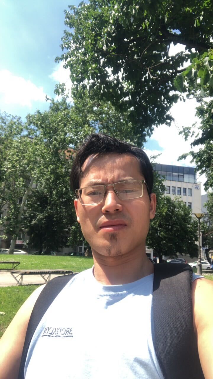  ,   Ruslan, 35 ,   ,   