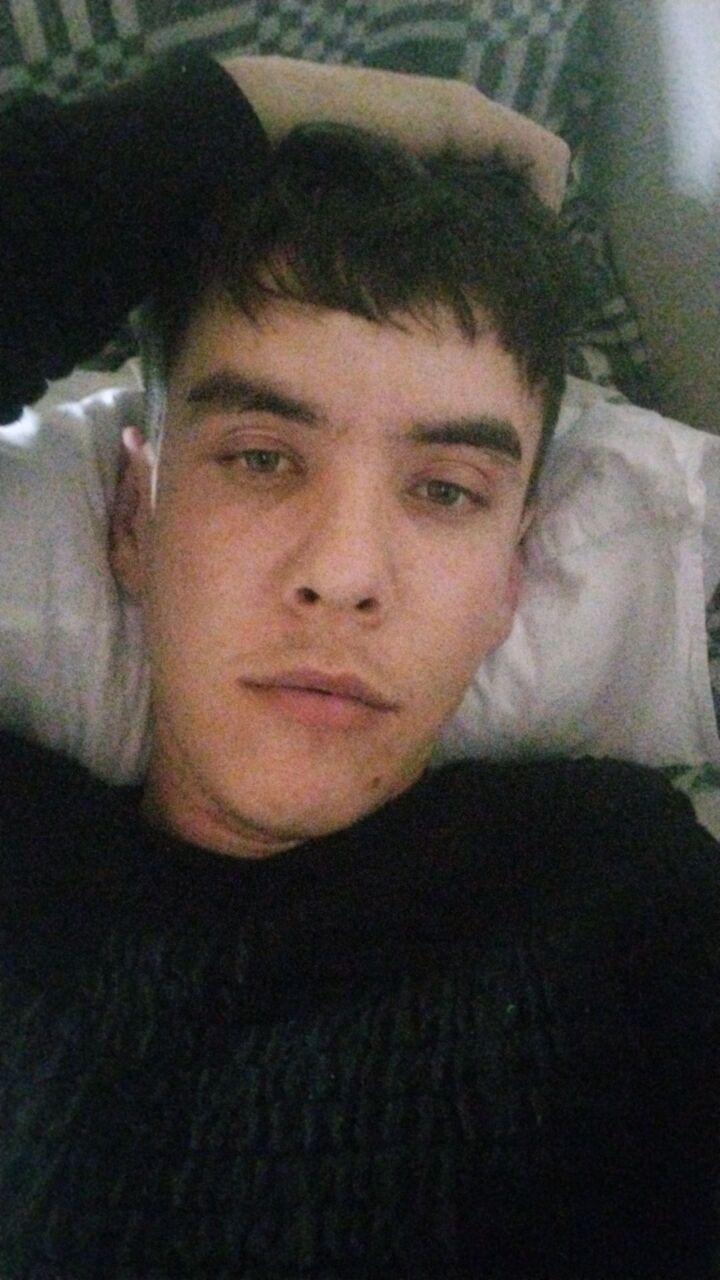  43549906  Yanichar, 27 ,    