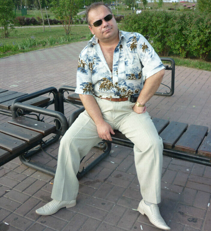  ,   Vasile, 53 ,     , c 