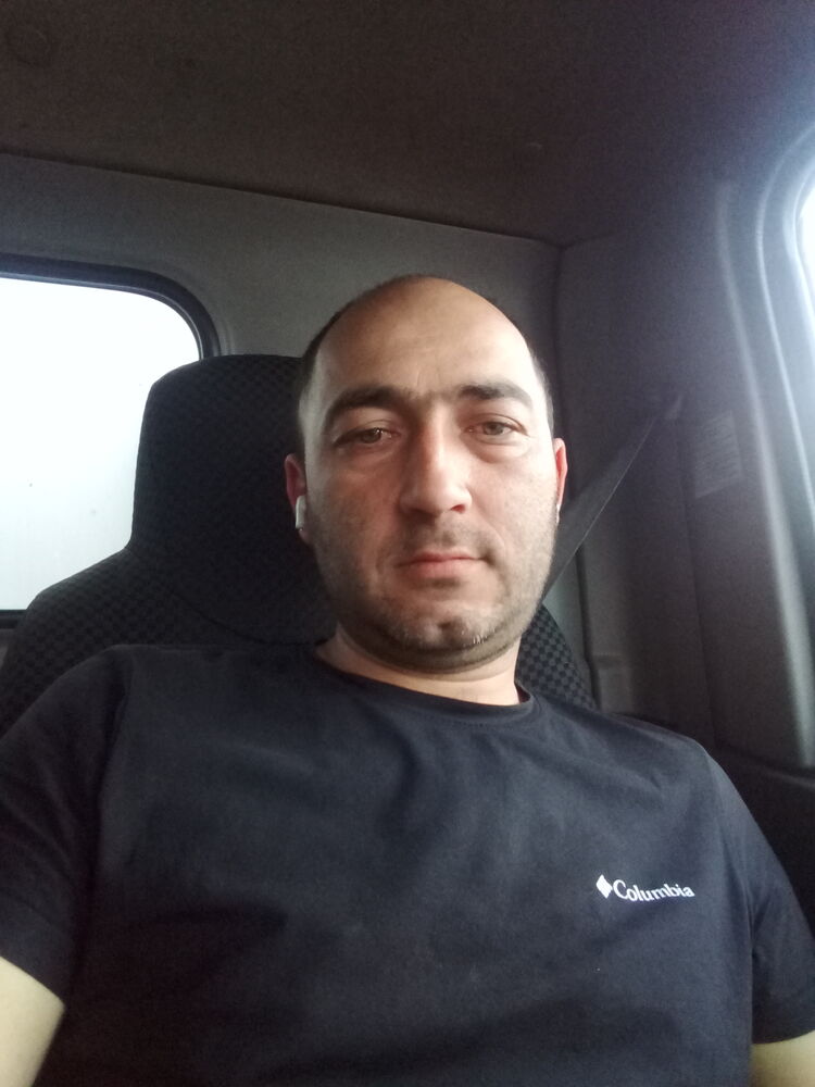  38018286  , 37 ,    