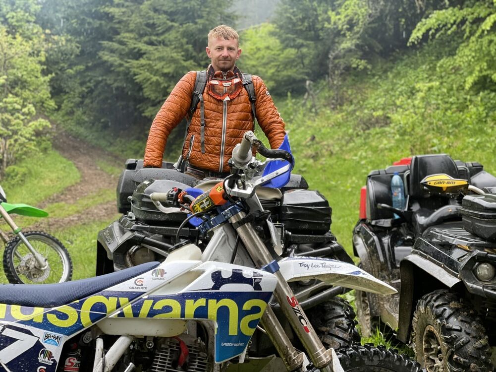  24890026  Ivan, 36 ,    