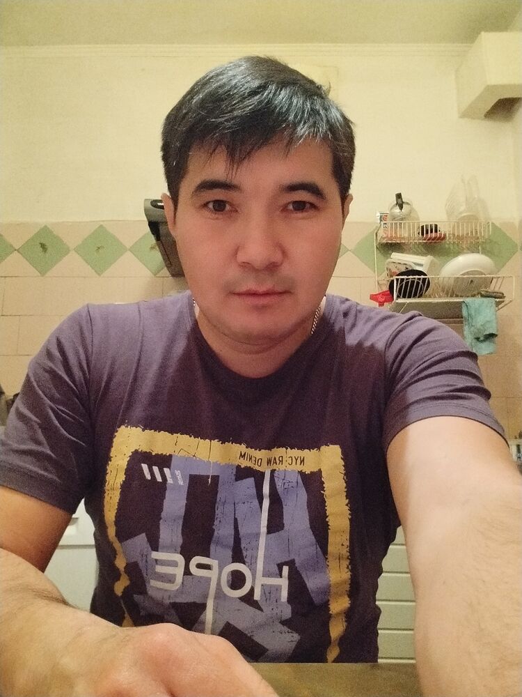  48238086  , 35 ,    