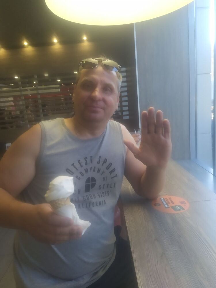  44934656  , 51 ,    