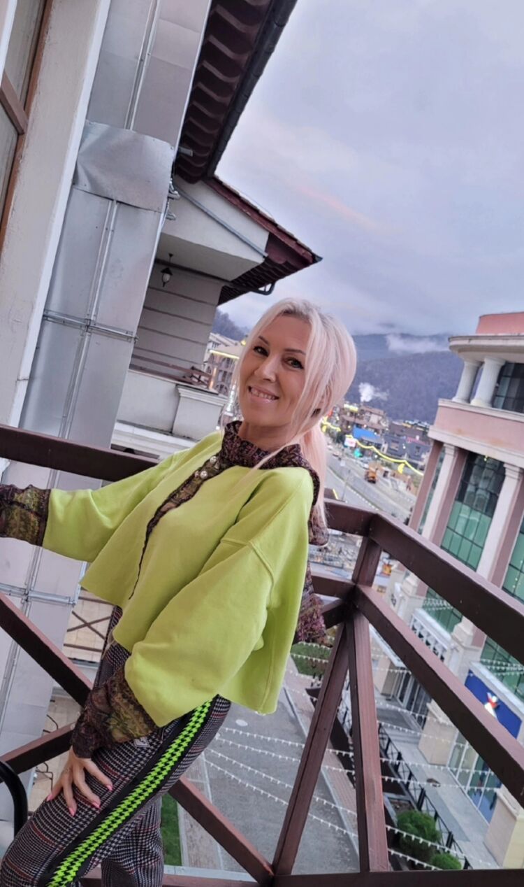  ,   , 52 ,   c 