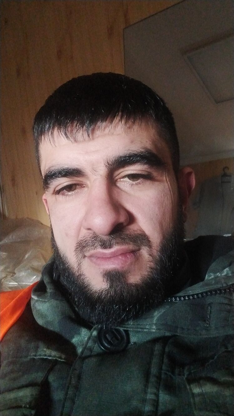  41438816  Xaciik, 33 ,    