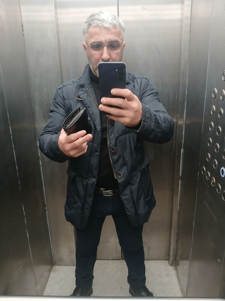  48260566  , 43 ,    