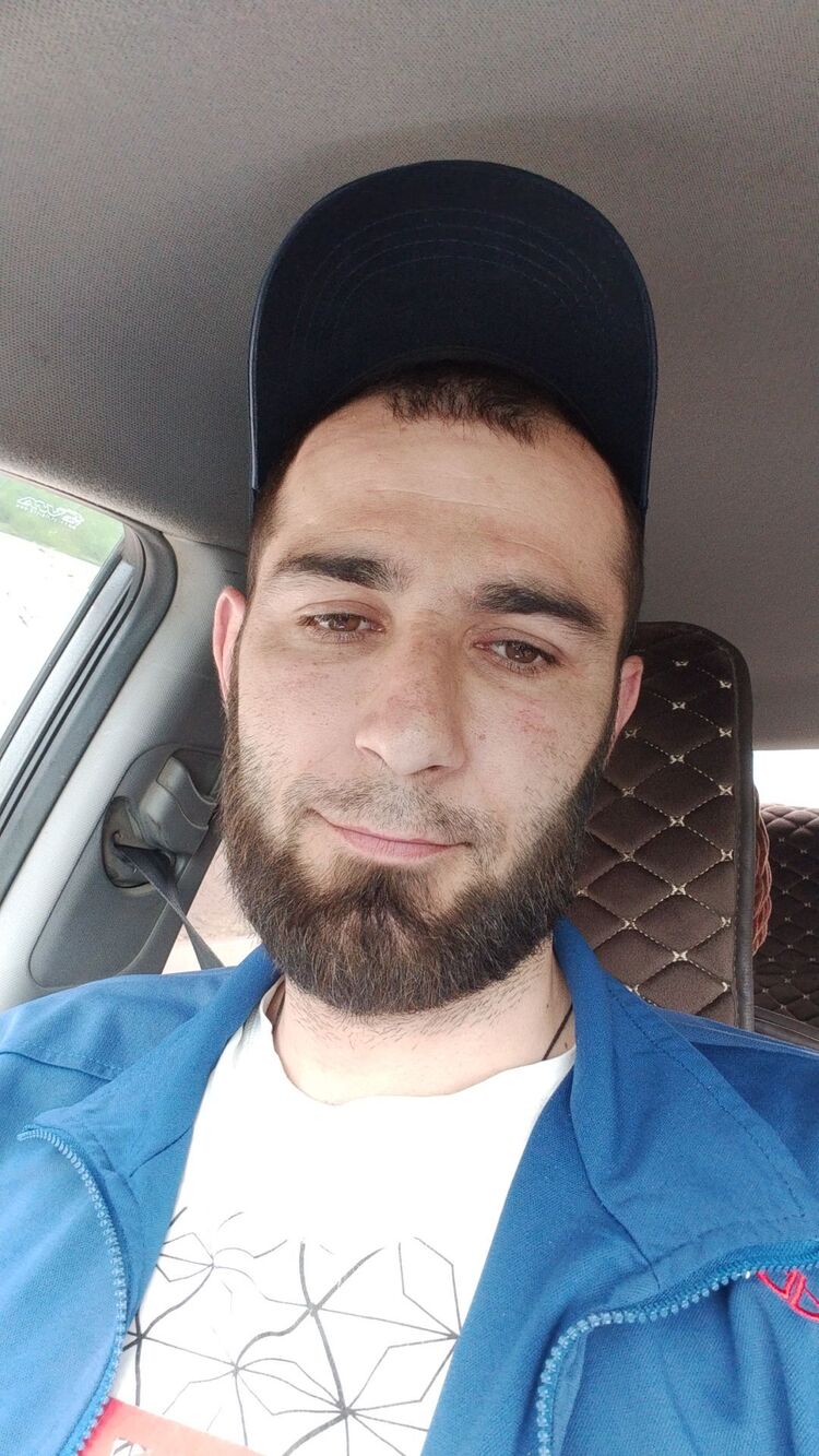  43608966  , 40 ,    