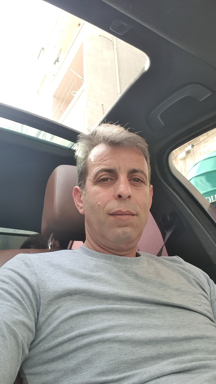  30578876  , 44 ,    