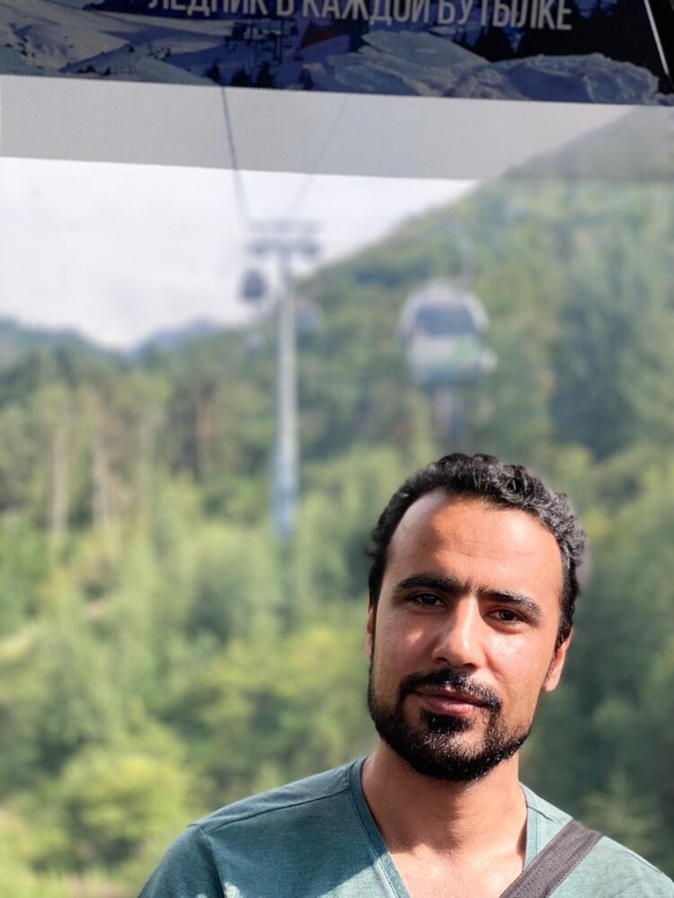  ,   Hamid, 34 ,   ,   