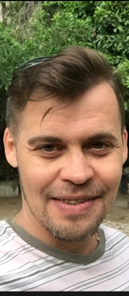  46947096  Vladimir, 44 ,    