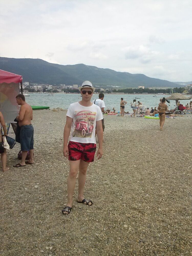 ,   Valera, 37 ,     , c 