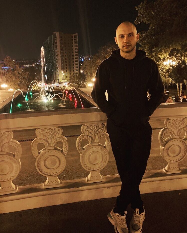  22394826  Vova, 33 ,    