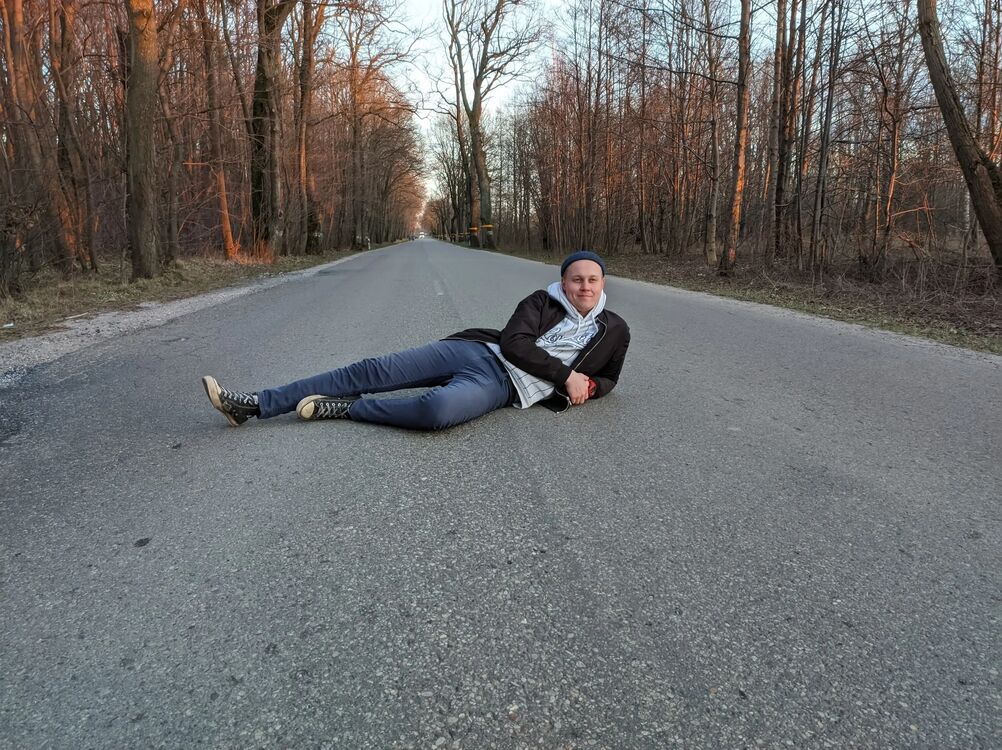  39611606  German, 30 ,    