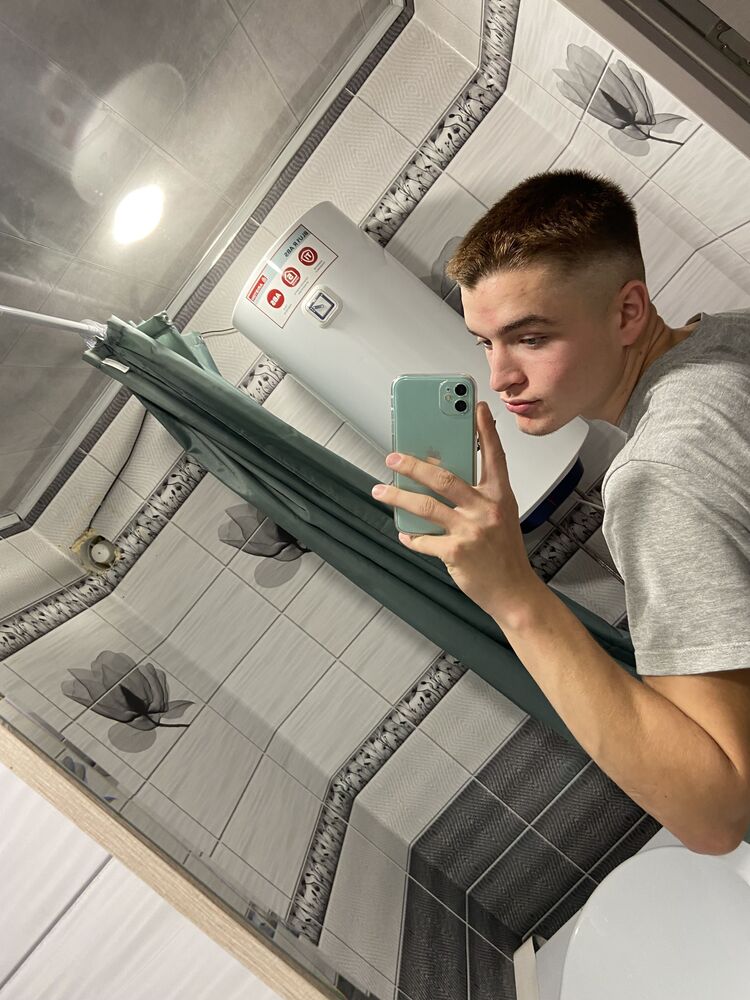  38197716  , 24 ,    