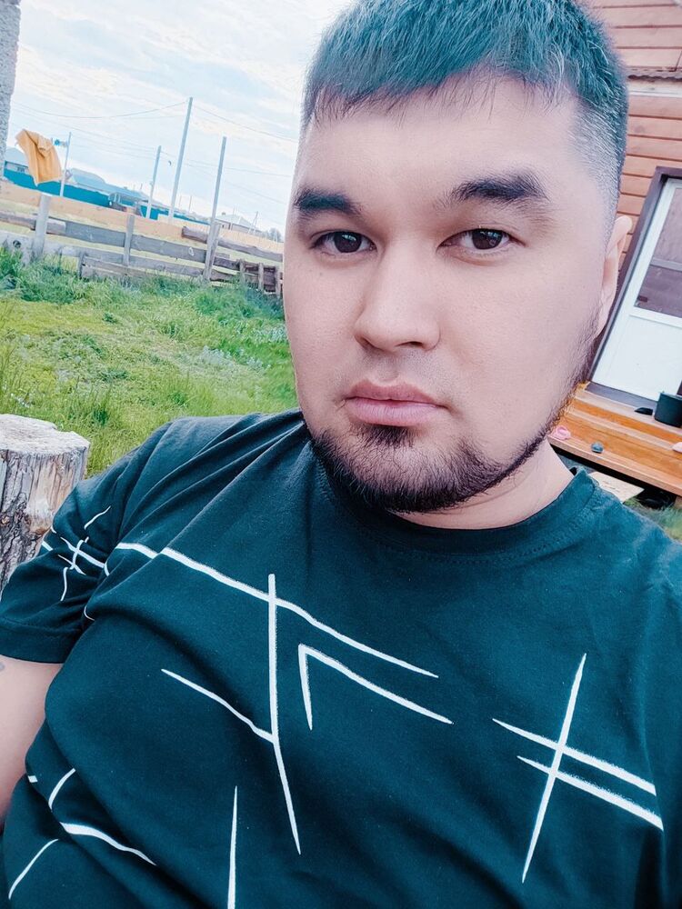  47608696  , 32 ,    
