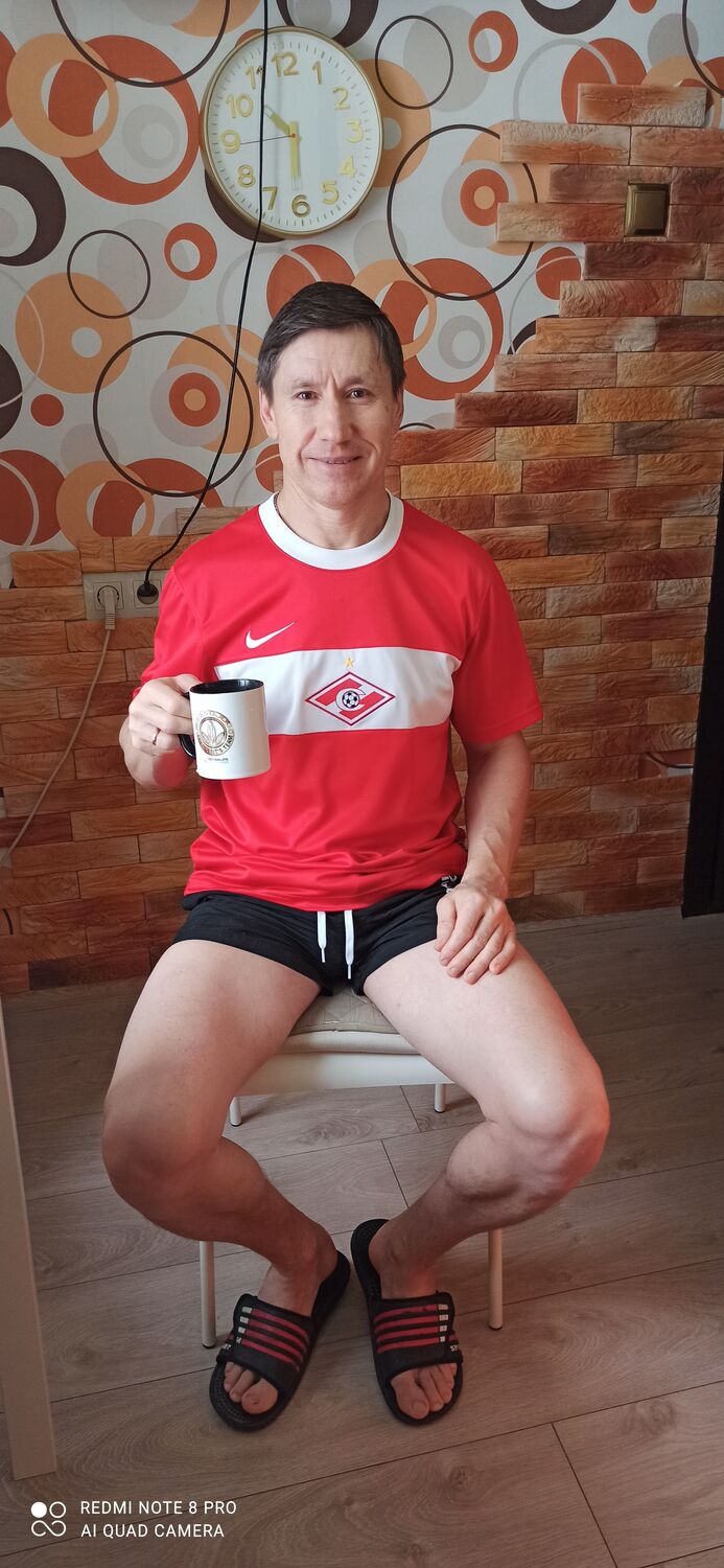  54183566  Nikola, 48 ,    -