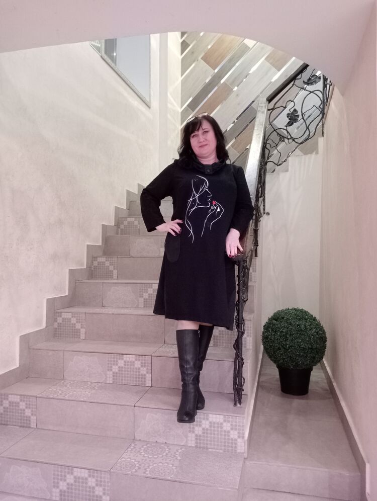  50773146  Nadezhda, 54 ,    