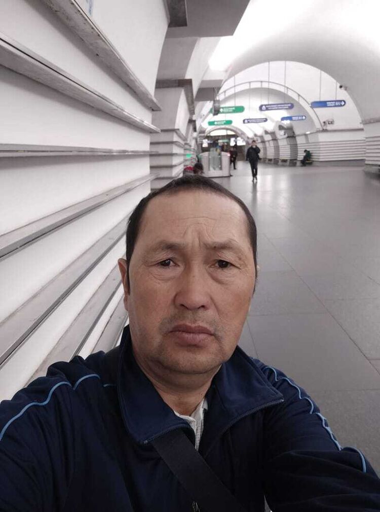  43833126  Gulbay, 54 ,    