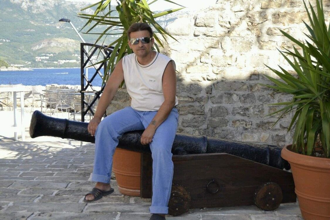  8674706  FINBAIK, 46 ,    