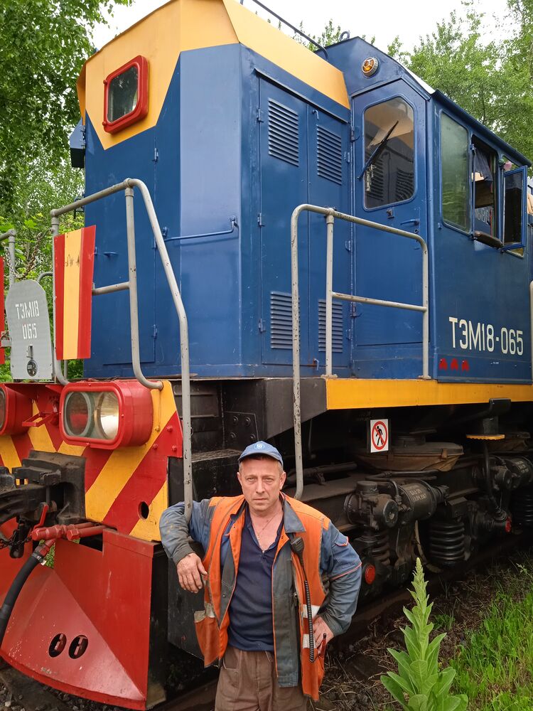  30500556  , 57 ,    