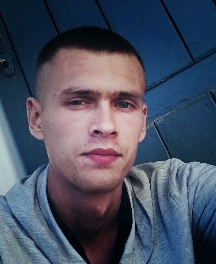  27644176  Sergey, 32 ,    