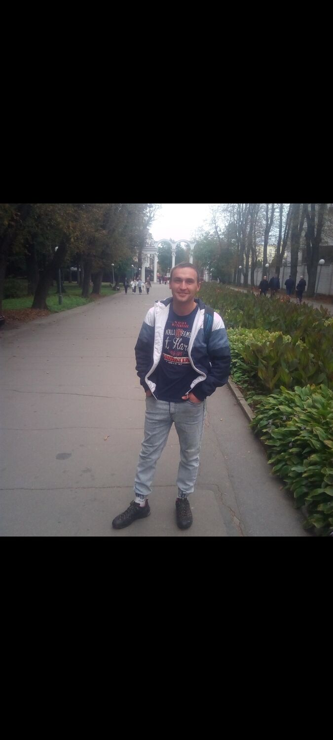  41092736  Roma_Roman, 29 ,    