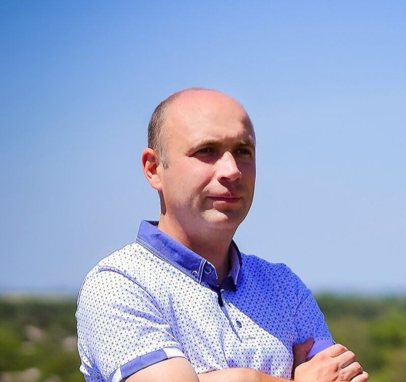  53327676  , 42 ,    -