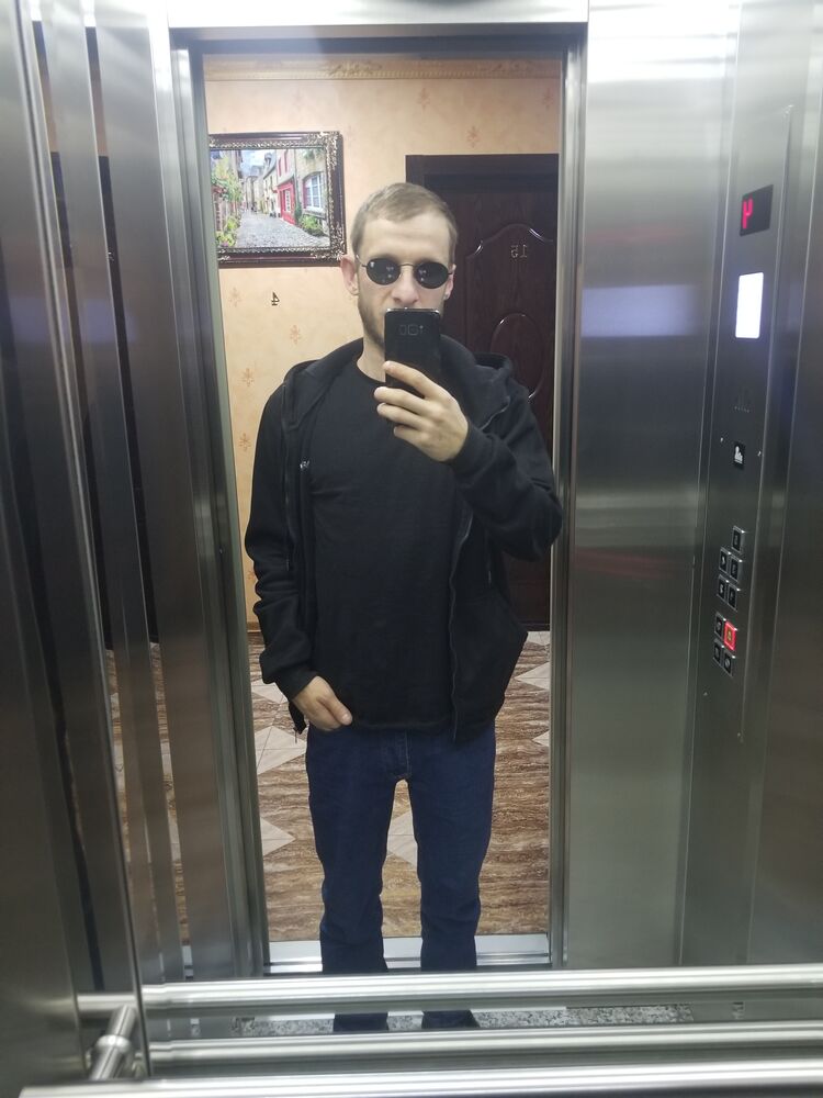  41260216  , 28 ,    