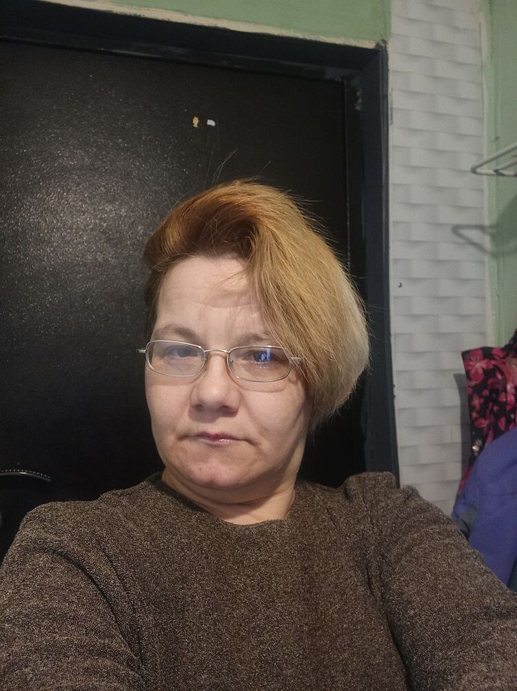 52033616  , 43 ,    