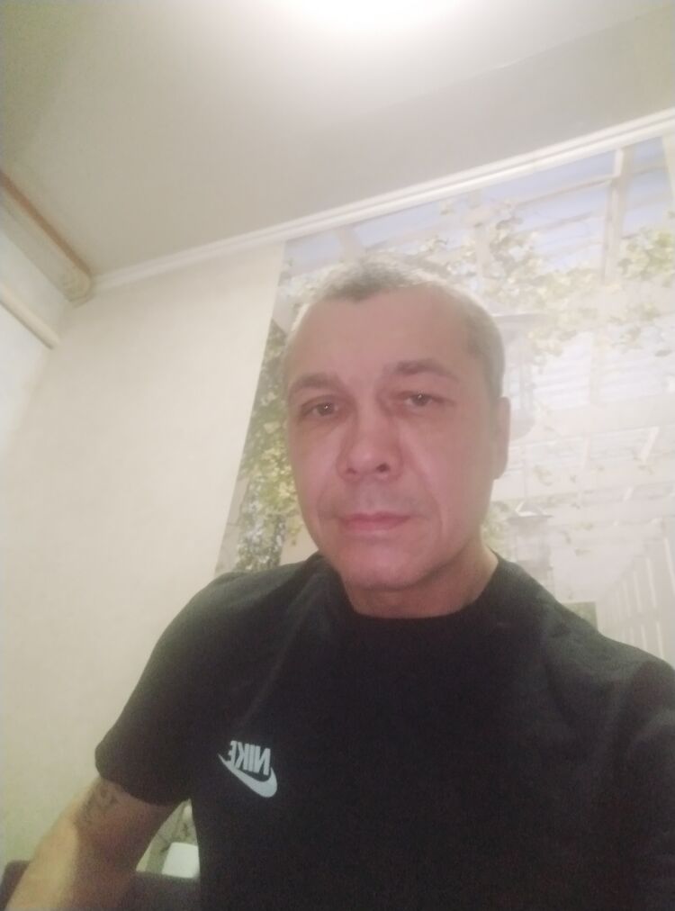  50649626  Alekcei, 42 ,    