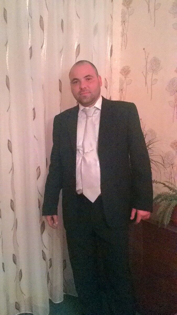  5574696  Ivan, 38 ,    